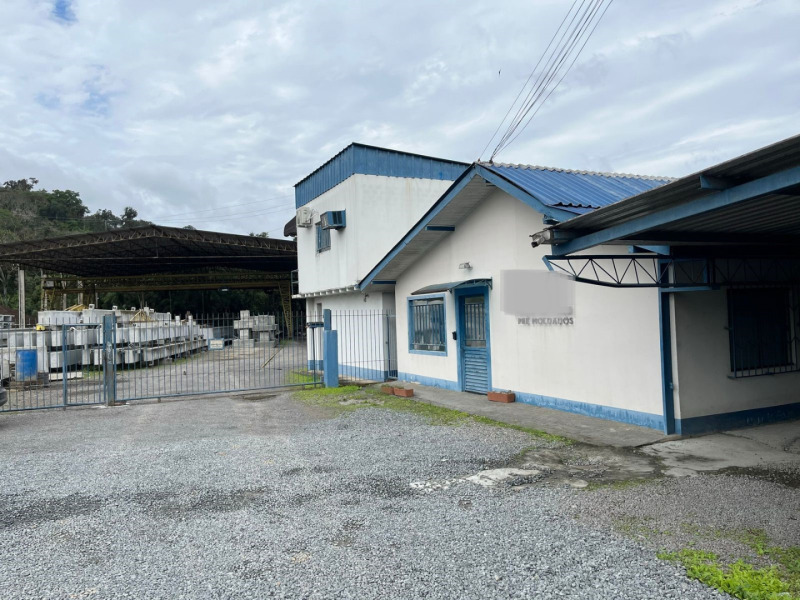 LOTE 001 Terreno na rua Alice Ferreira dos Santos com 5.087,50m2 e benfeitorias (Blumenau/SC)