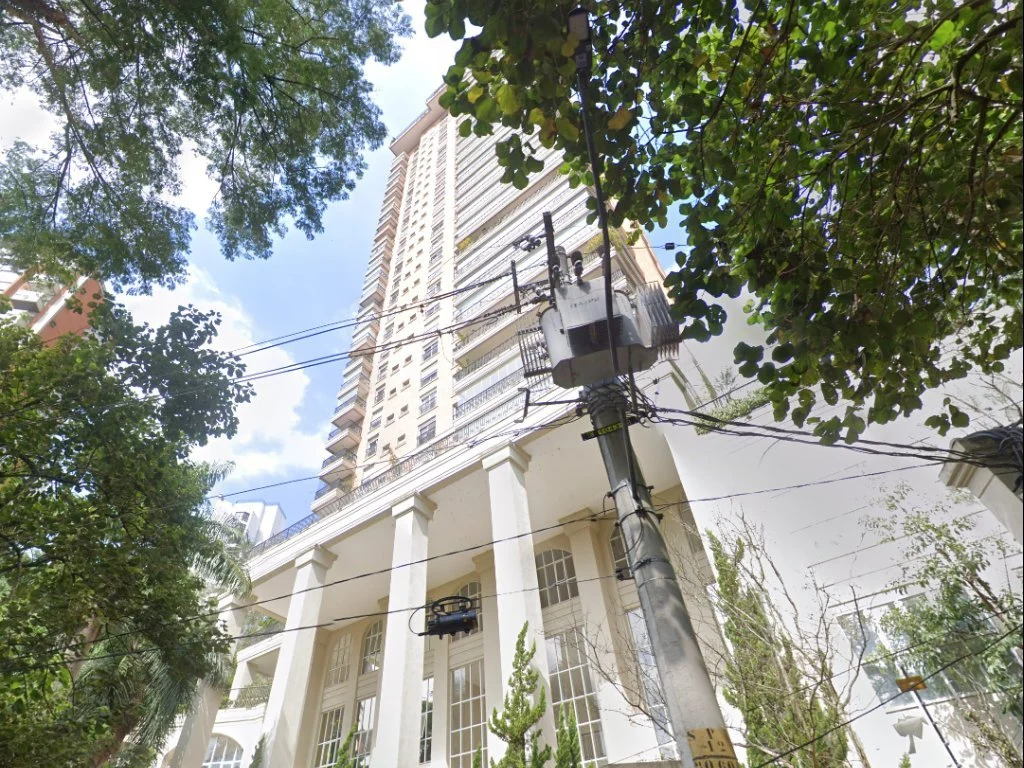 Direitos sobre Apartamento 368 m² (05 Vagas) - Vila Andrade - São Paulo - SP