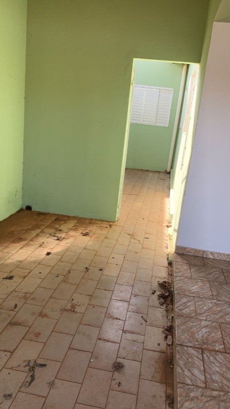 LOTE 001 LEILÃO JUDICIAL - Casa alvenaria de 50,00 metros de área construída - Reginópolis/SP — foto 2