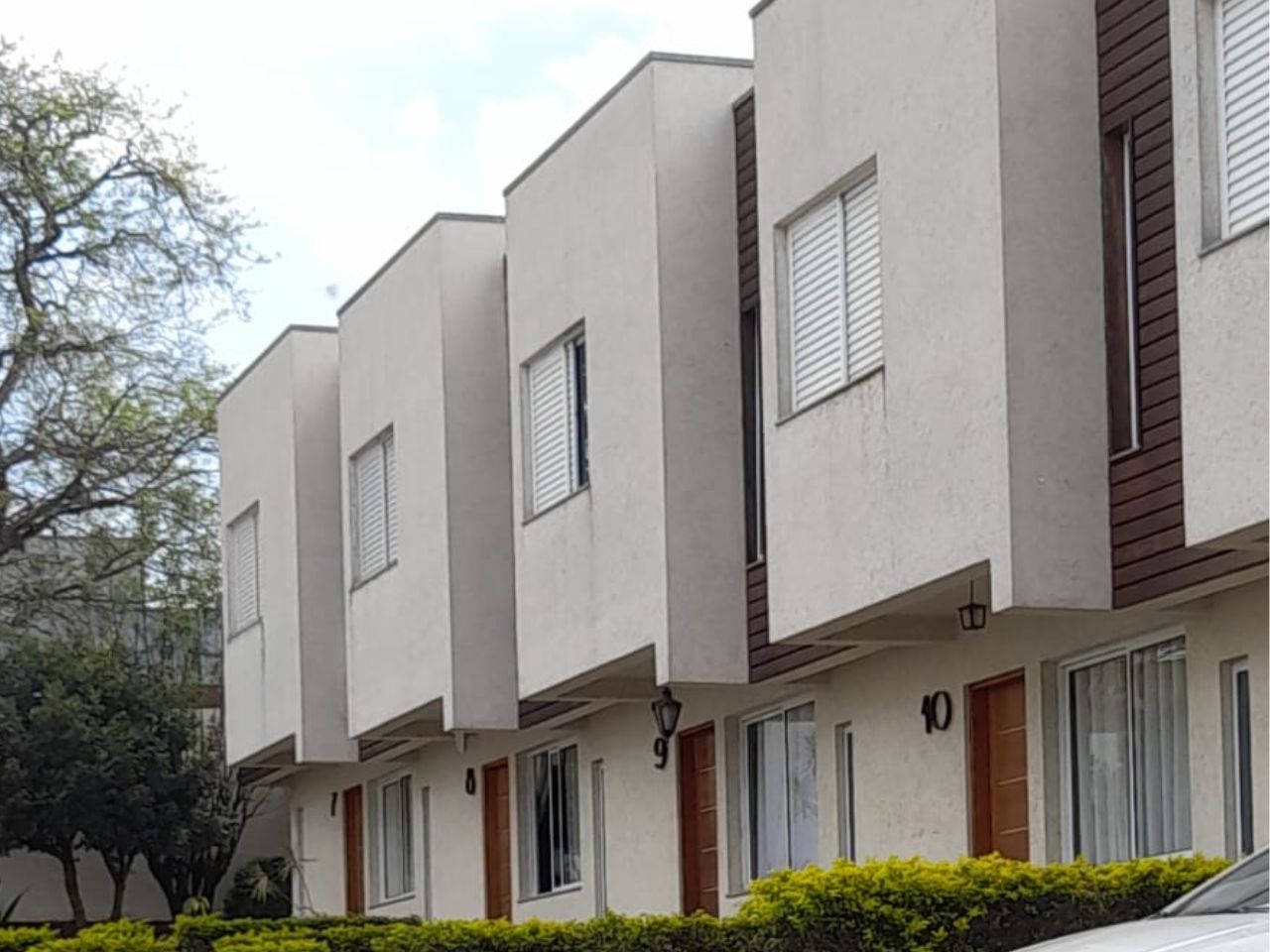 Atibaia - SP. Bairro Itapetinga. Casa. Áreas Totais. Terr. 112,38m² e constr. 78,20m²