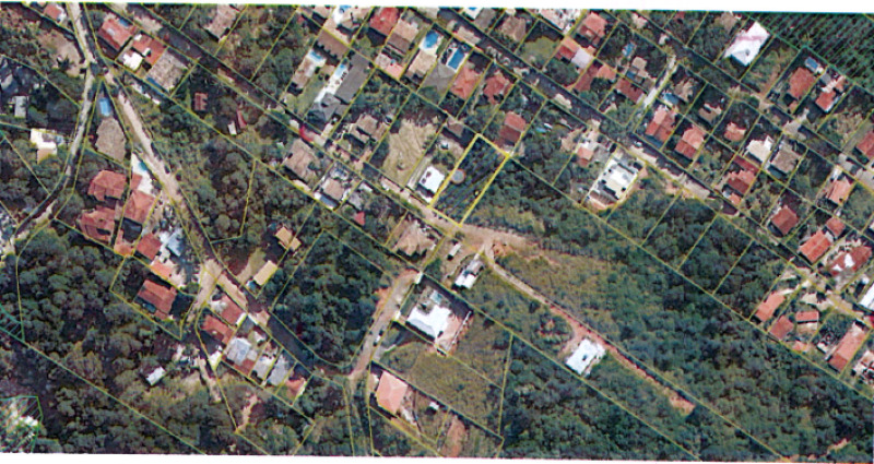 LOTE 002 Terreno Localizado na Rua Rosa Rodrigues da Silva, 187 · Ribeirão (lado sul)