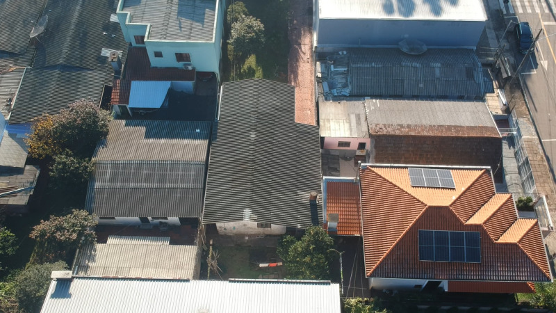 LOTE 702 UM LOTE DE TERRENO, constituído de parte do lote nº 17, com a área de 400,00m² + Benfeitori — foto 5