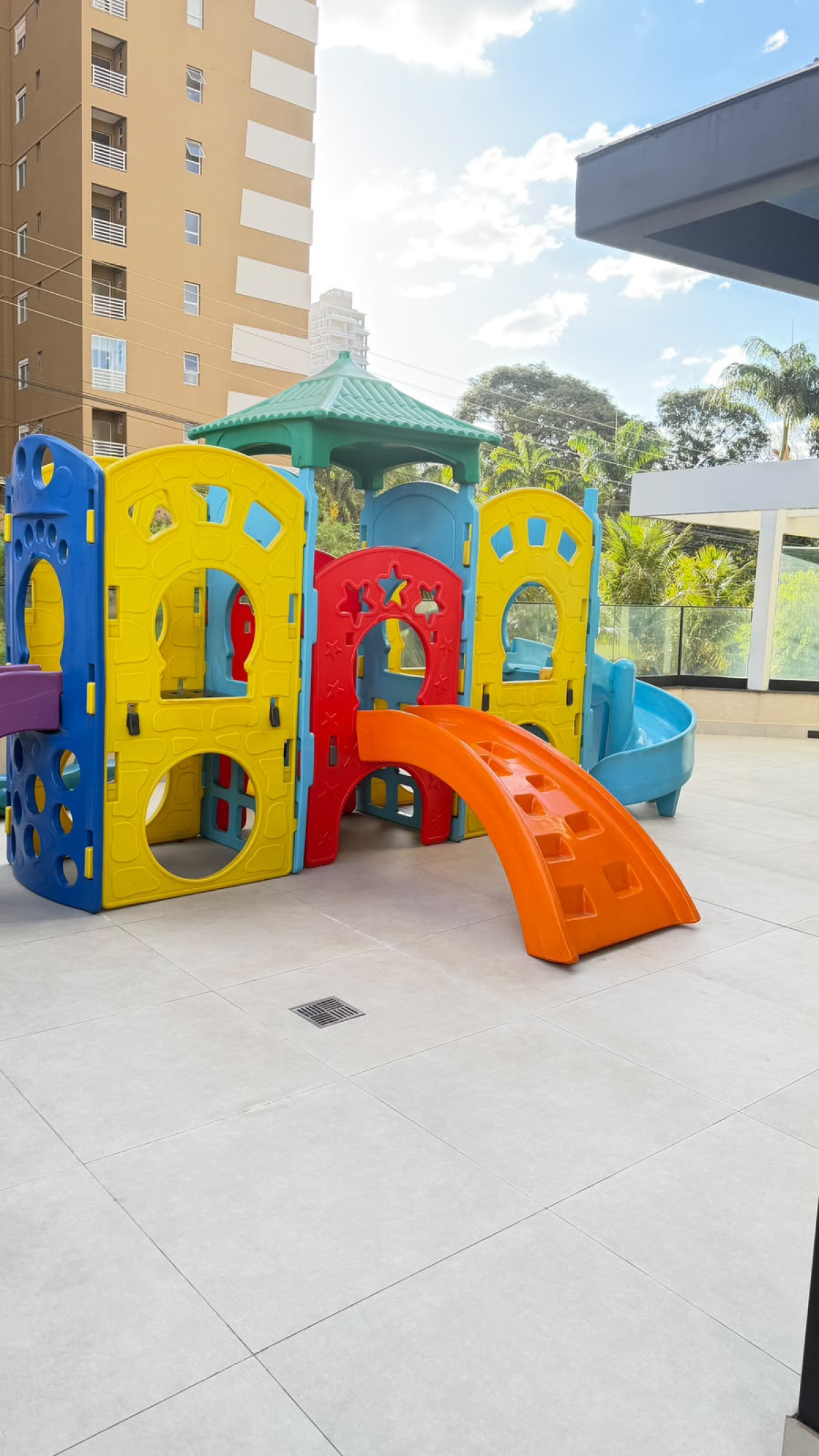 Apartamento N° 904 e Box N° 98 do Ed. Antônio Poteiro — foto 4