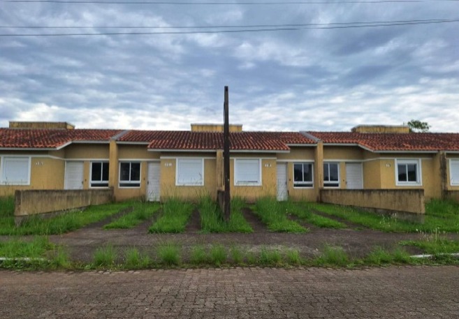 Casa Nº 421 (a E B)