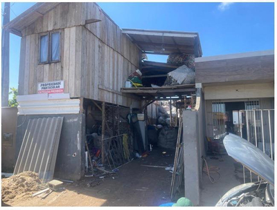 fração ideal de 50% do imóvel com UMA CASA DE ALVENARIA e UM GALPÃO DE MADEIRA em Itajuba, Barra Velha/SC — foto 2