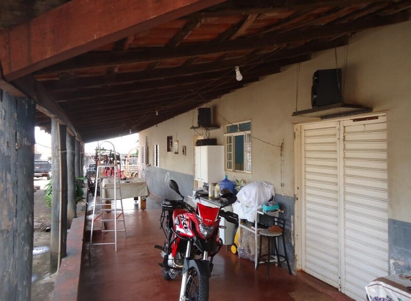 LOTE 001 50% de EDÍCULA RESIDENCIAL em TERRENO de 2.400m² localizada no Bairro Recanto Tranquilo na — foto 3