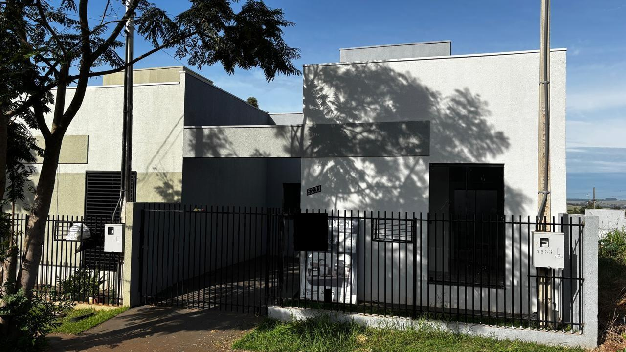 Imóvel Residencial com 48,62 M² de Área Construída - Toledo/PR