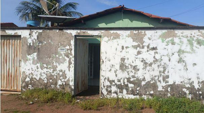 Terreno urbano possui uma residência em sua área, com 2 (dois) quartos, 1 (uma) cozinha/sala, 1 (uma) área. — foto 5