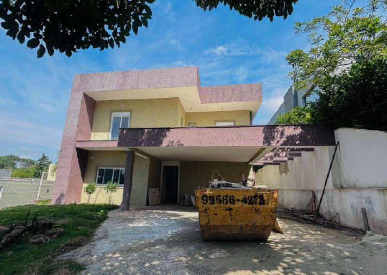 LOTE 001 95,65% dos Direitos sobre uma Casa de Alto Padrão no REs. Vintage em Cotia/SP