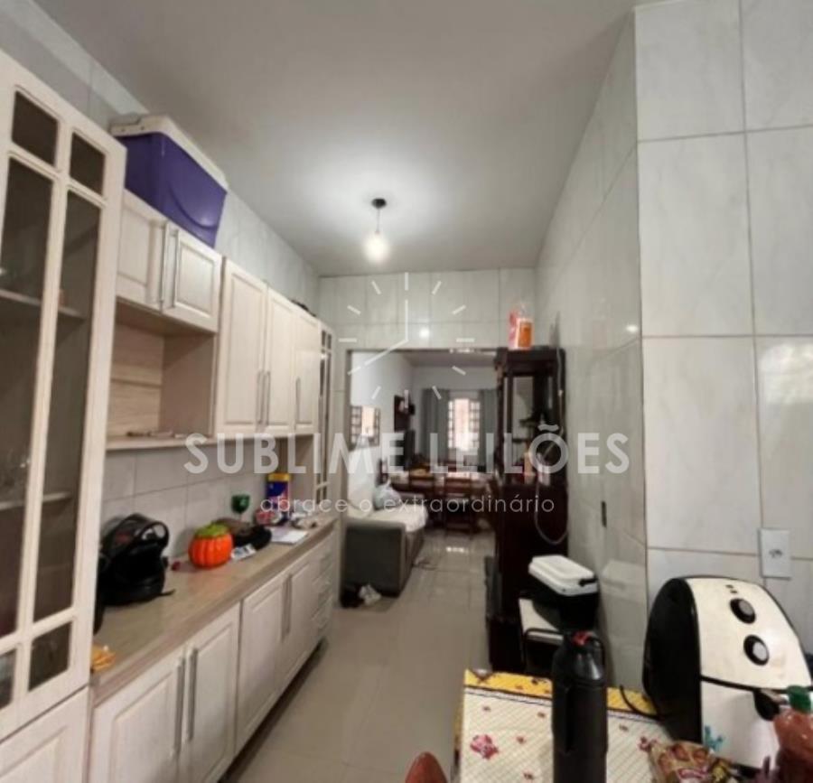 Terreno de 300m² | Constr. de 373m² 5 Casas em Suzano — foto 4