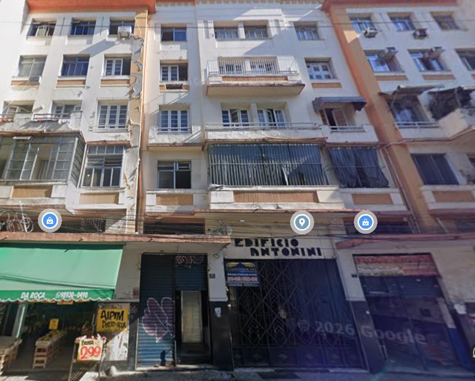 Apartamento No Centro - Rj