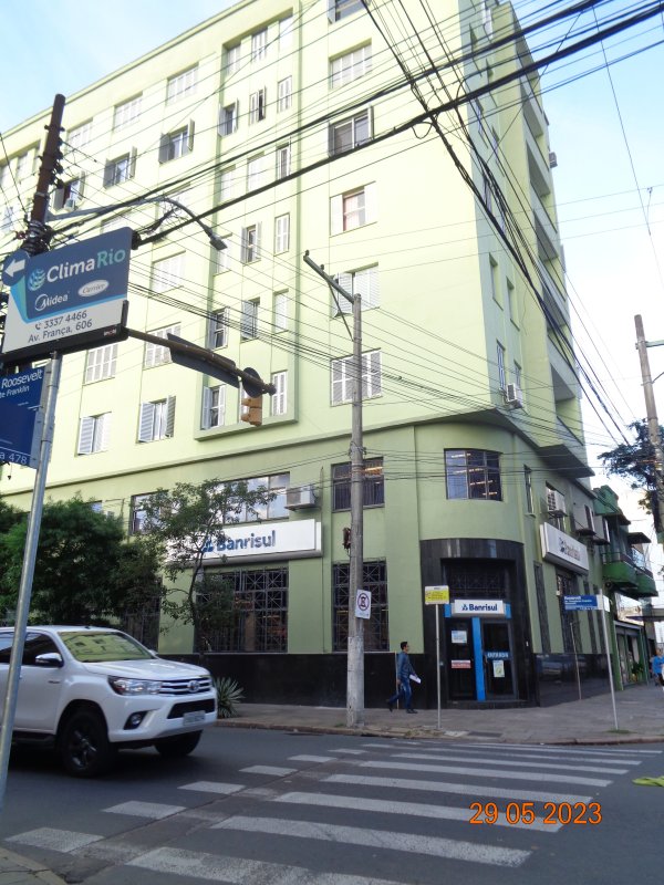 Agência São João - Av. São Pedro 574 Esquina Com A Av. Presidente Rosevelt