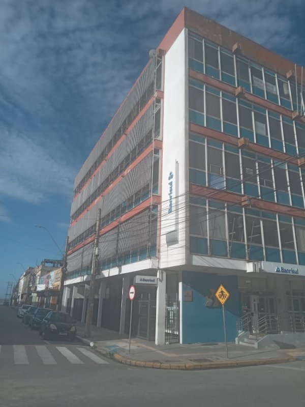 Agencia, Prédio Inteiro Na Cidade De Rio Grande, Centro, Rua Mal. Floriano Peixoto 296, Esquina Com Rua Ewbank — foto 3