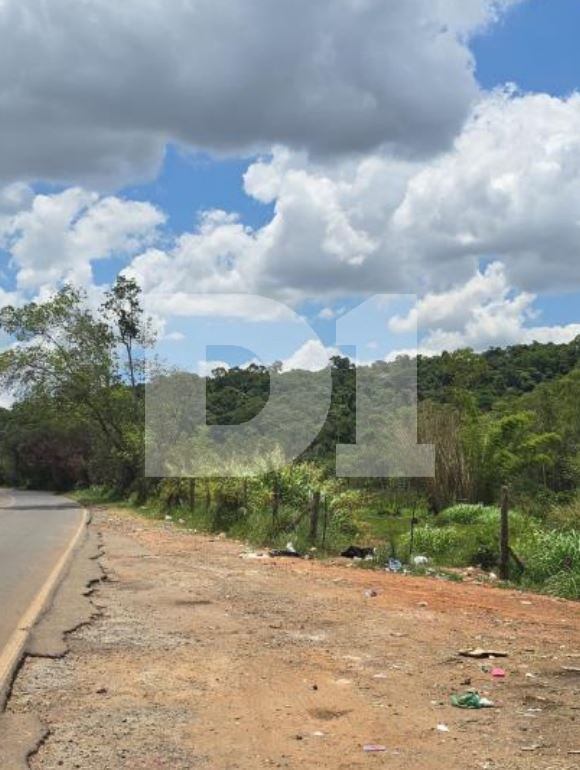Água Comprida - Bragança Paulista - SP - Terreno urbano - 1949,90 m² — foto 2