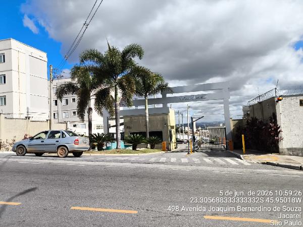 Apartamento - Jacarei / Sp