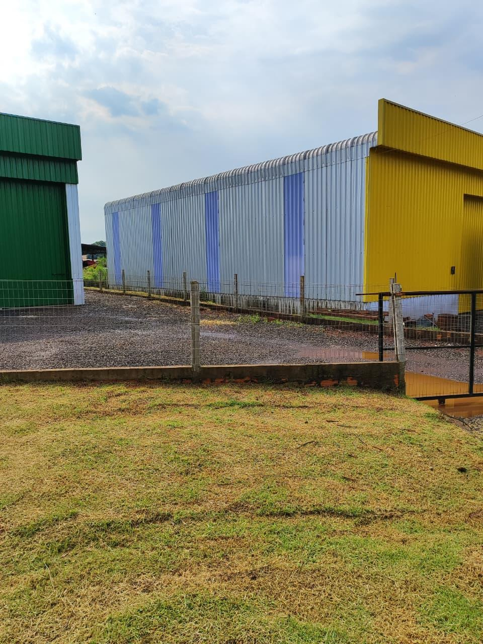03 Barracões Industriais em Vitorino/PR Área Total de 2.391,68 M² Documentação Regularizada — foto 3