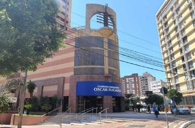 Loja n° 32 situada no 2° Pavimento do Condomínio Complexo Empresarial Oscar Fuganti, Londrina PR