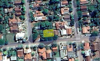 Terreno sem benfeitorias, com área de 300,00 m², localizado à Rua Bernardino de Campos, n° 1.562, Centro, na Cidade de Pérola/PR — foto 4