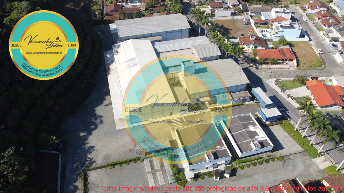 Terreno com Galpões para Industrias Area total 24.597,26 m² e 6.000 M² em edificações — foto 2