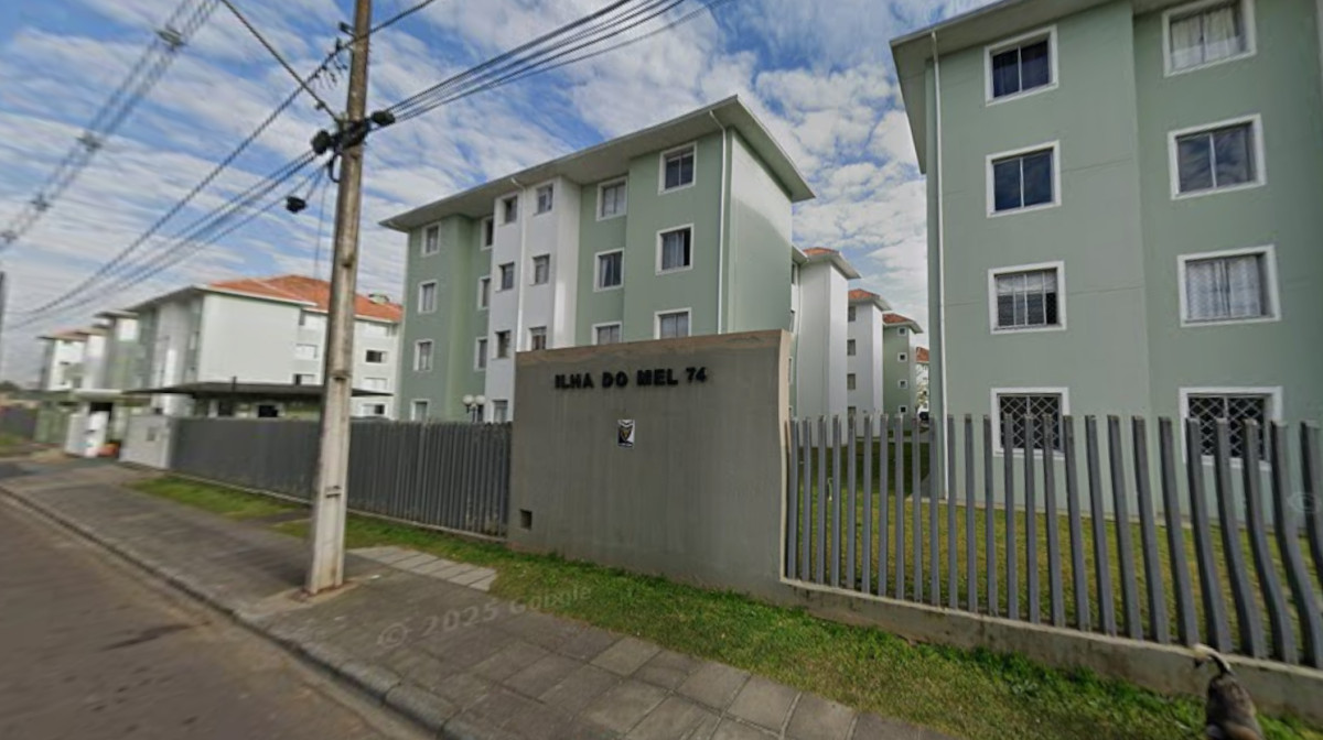 Apartamento com Vaga de Garagem no Condomínio Residencial Ilha do Mel, Augusta