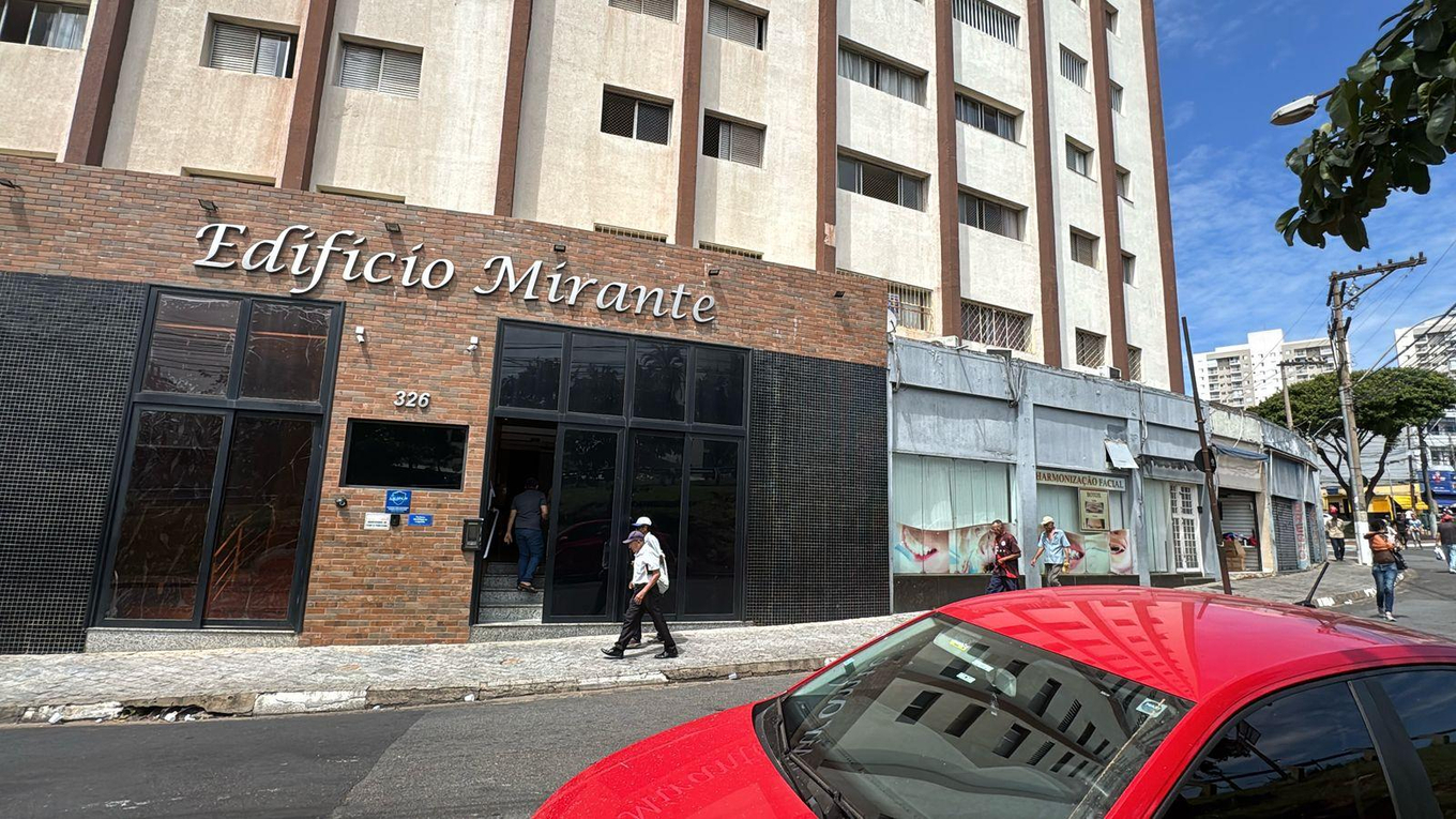 Apto 81m² | ALUGADO | Centro de Campinas/SP | Av. Dr. Moraes Sales | Edifício Mirante | Andar Alto e Próximo a Faculdades e Serviços! Desconto de 42% sobre a avaliação. — foto 2