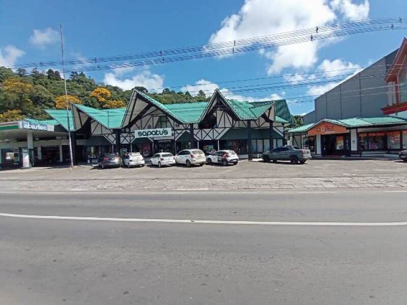 LOTE 001 Terreno com Edificações e Posto de Gasolina - Bairro Vila Suíça -Gramado/RS — foto 3