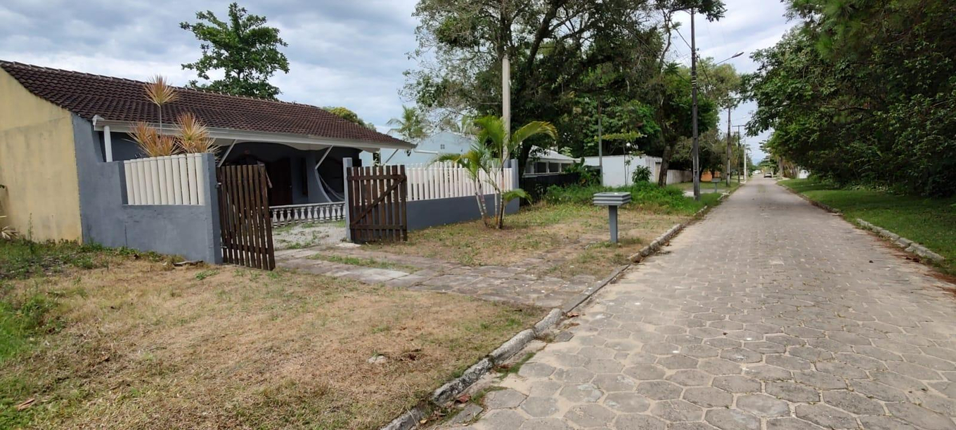 Casa com Terreno de 360m² | DESOCUPADO | Pontal do Paraná/PR | Balneário Atami | A 300m da Praia com Deck p/ Piscina! Desconto de ate 51%. Oportunidade para Morar ou Investir! — foto 3