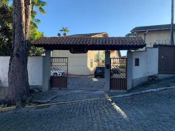 Apartamento - Nova Friburgo / Rj