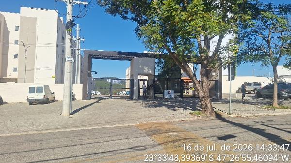 Apartamento - Votorantim / Sp
