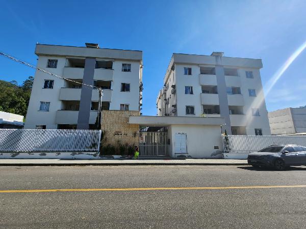 Apartamento - JARAGUA DO SUL / SC