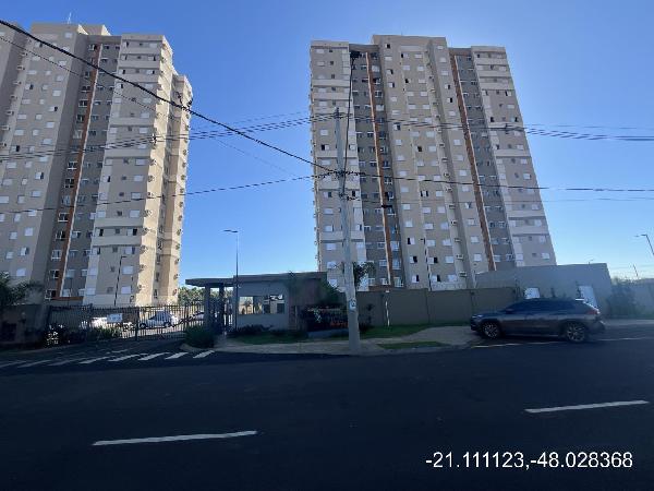 Apartamento - SERTAOZINHO / SP