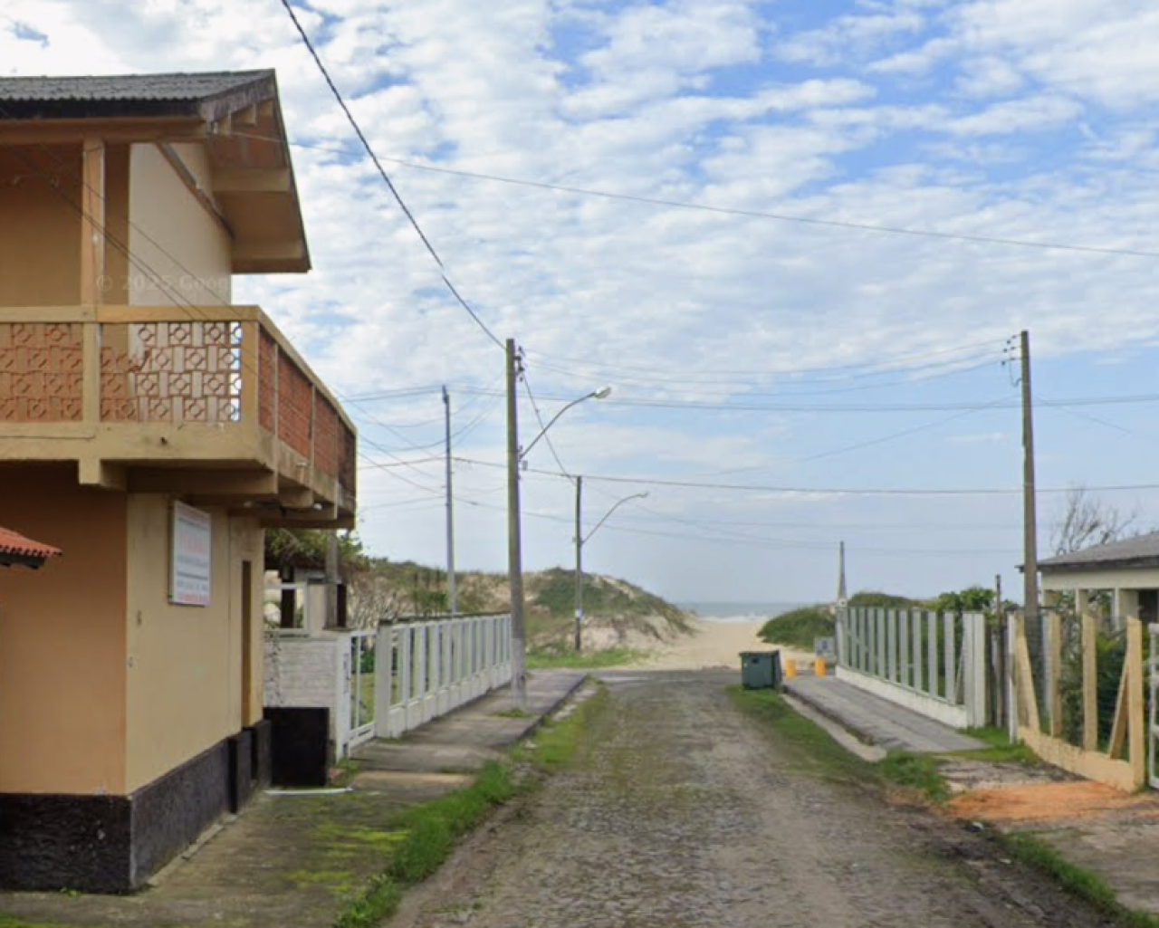 Apartamento Nº 02, com Área de 76,268 M², Beira Mar em Arroio do Sal/RS — foto 2