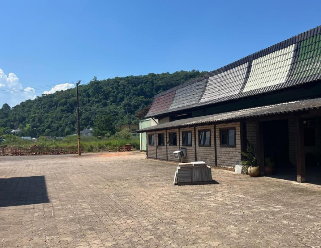 6.1 Hectares + 4 Galpões Industriais e Uma Casa em Bom Princípio/RS [desocupado] — foto 4