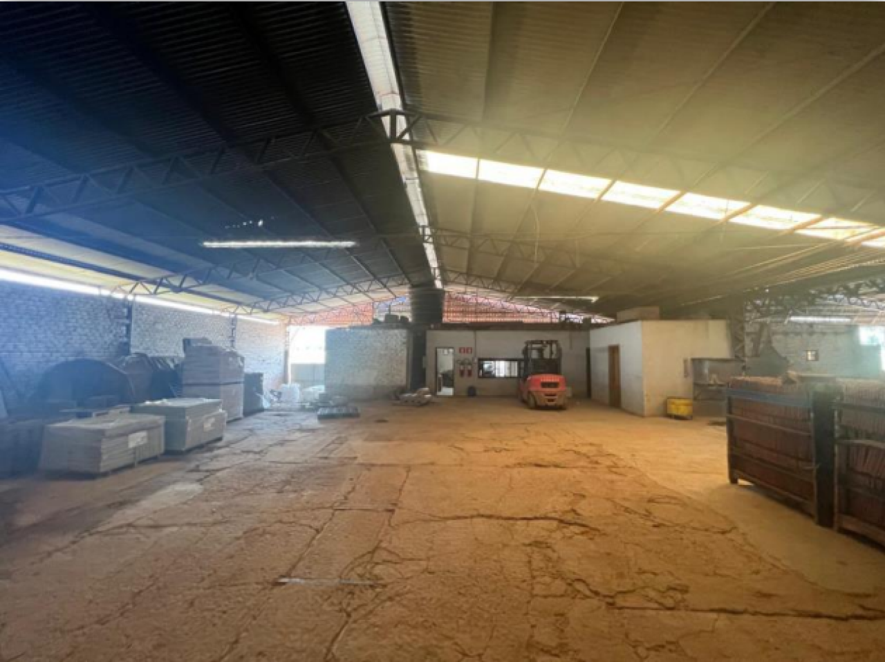 6.1 Hectares + 4 Galpões Industriais e Uma Casa em Bom Princípio/RS [desocupado] — foto 5