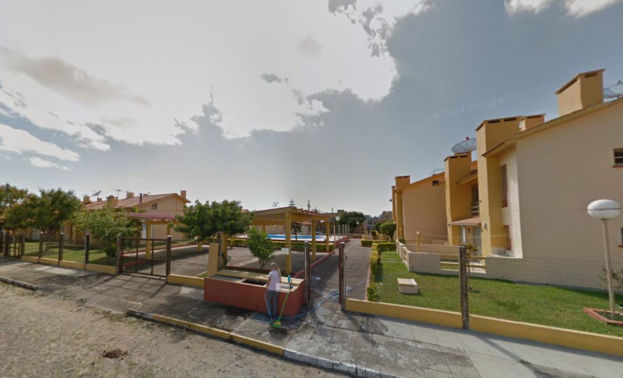 Apartamento Nº 106 com Estacionamento Nº 19 no Edifício Morada da Amizade em Capão da Canoa/RS