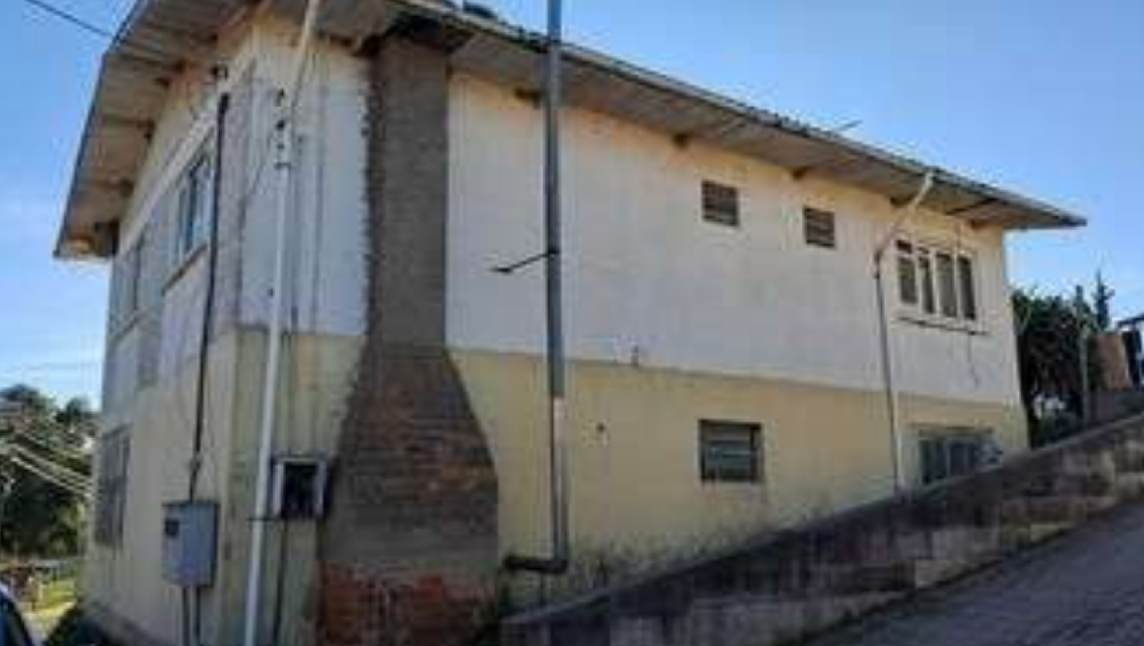 Fração Ideal de 244m² com Casa de Alvenaria de 106,25m² em Flores da Cunha/RS — foto 3