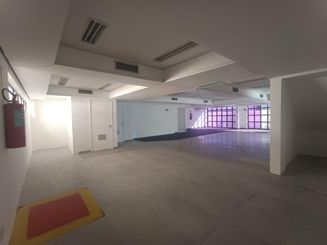 Prédio Comercial com 618,36 m² - Farol — foto 3