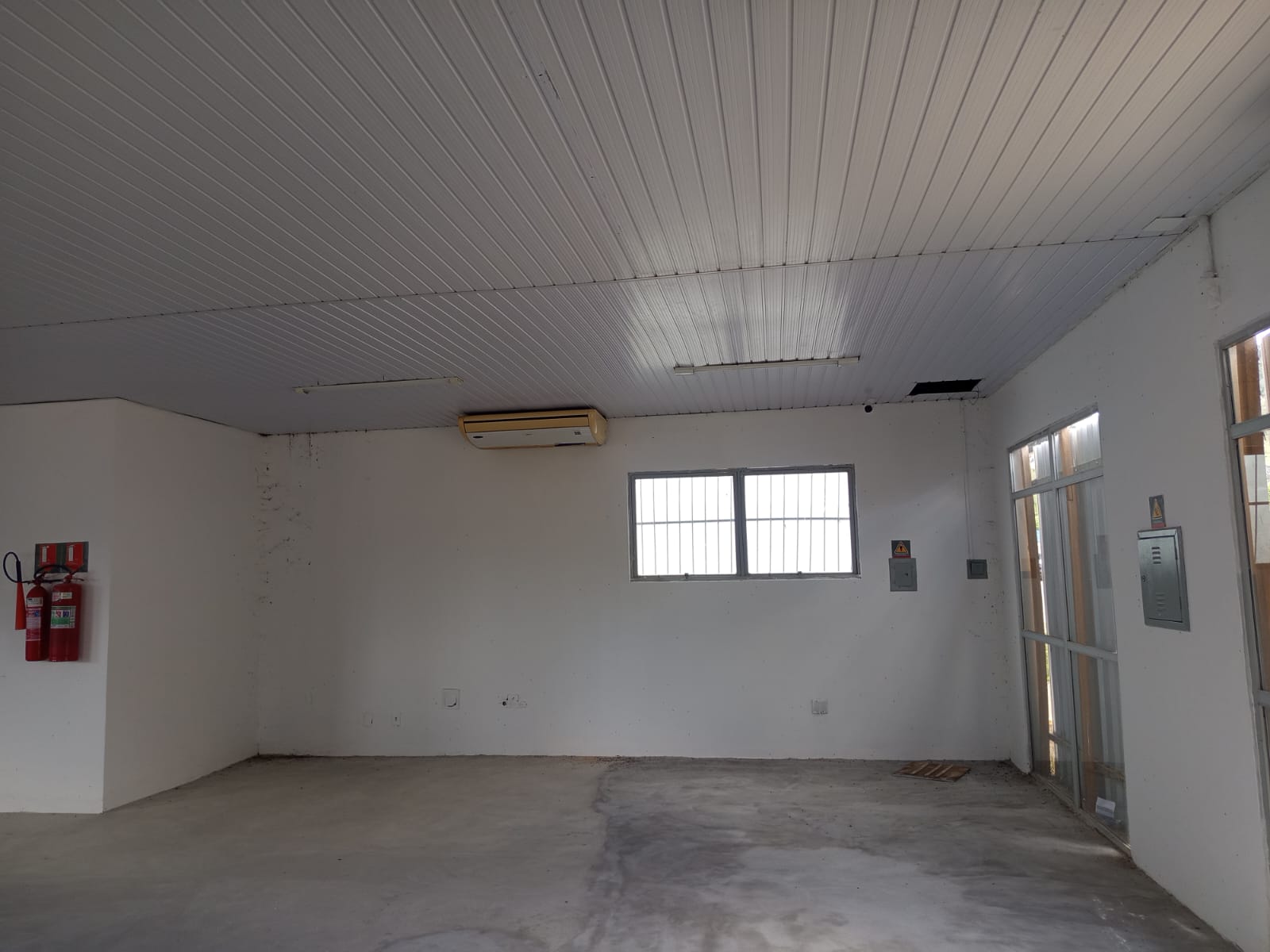 Prédio Comercial com 144,77 m² - Centro — foto 3