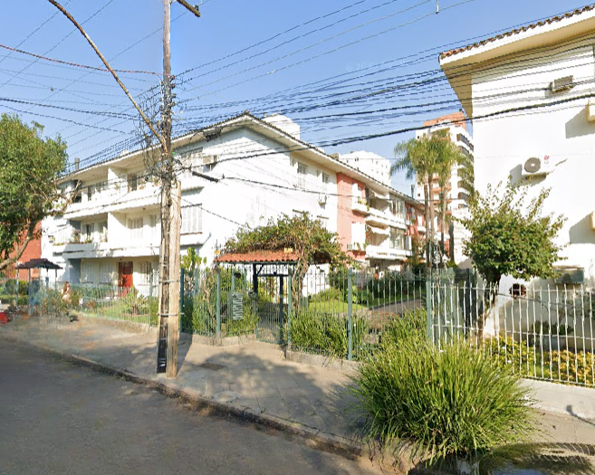 Apartamento com 85,70 m² - Menino Deus — foto 2