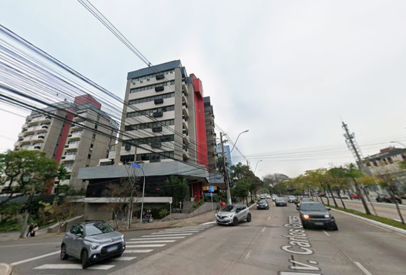 Conjunto com 130,15m² e Box de estac. - Auxiliadora — foto 2
