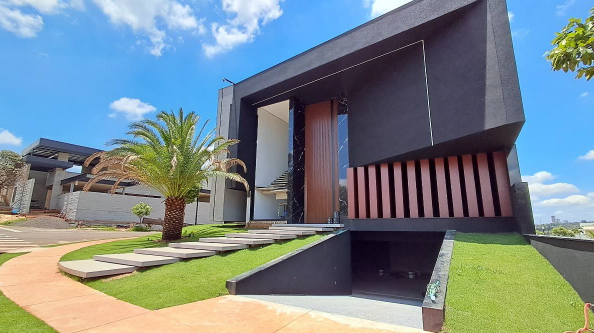 Casa com 540,49 m² - Residencial e Comercial Quinta das Lara