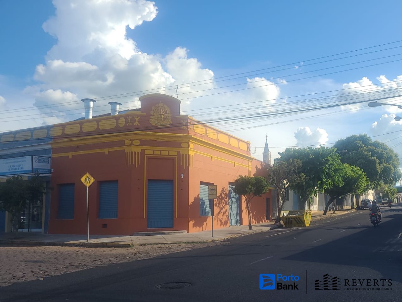 Imóvel Comercial com 107,40 m² - Centro