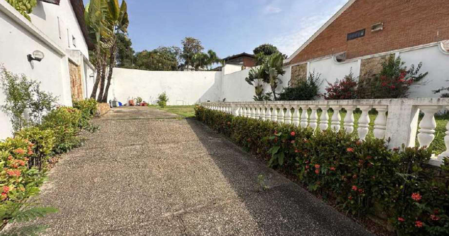 Terreno Residencial com 595m² - Jardim Eltonville — foto 3
