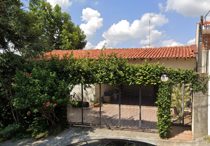 Casa com 387,18 m² - Parque São Quirino - (02)