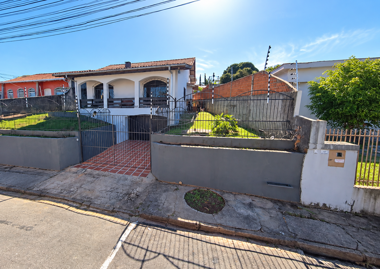 Casa com 219,49 m² - Centro — foto 2