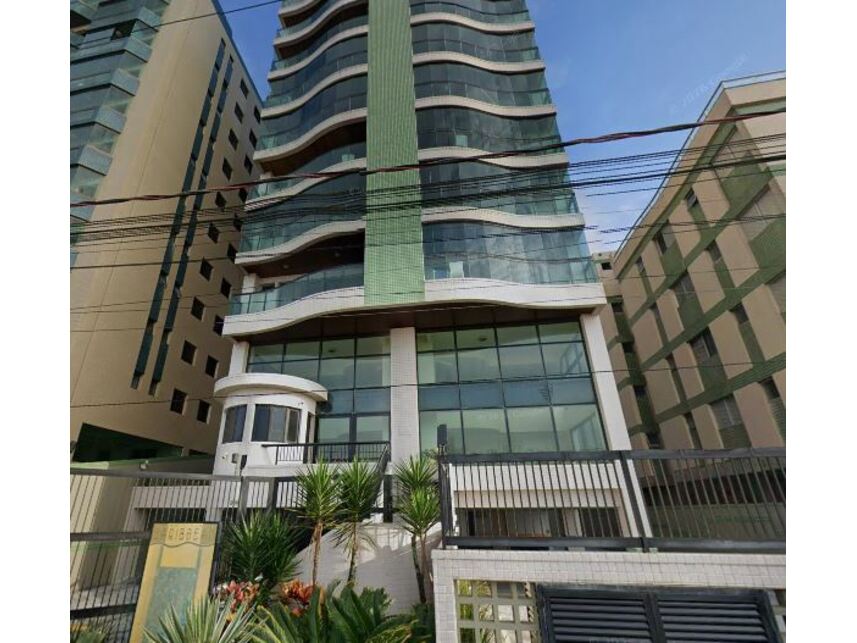 Apartamento à venda em leilão