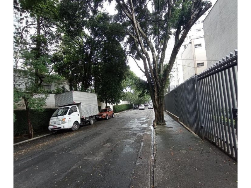 Apartamento à venda em leilão — foto 2