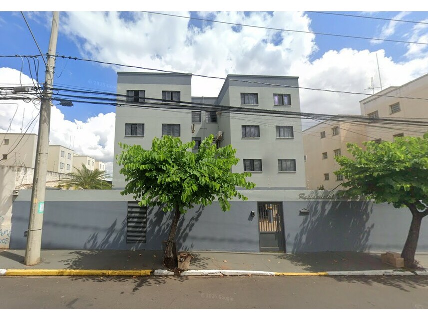 Apartamento à venda em leilão