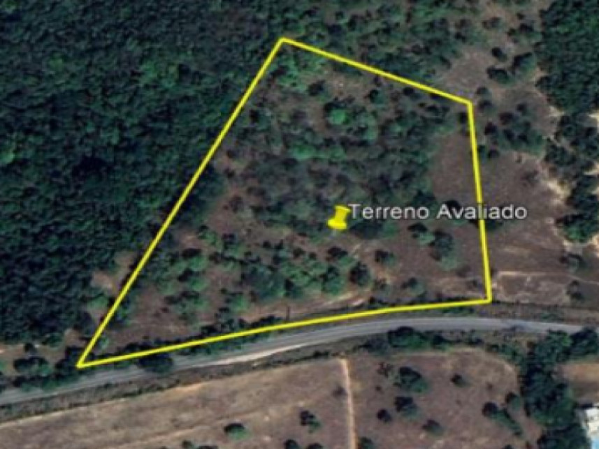 Terreno à venda em leilão