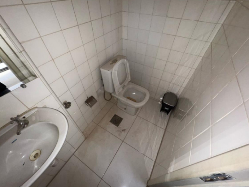 Sala Comercial à venda em leilão — foto 4